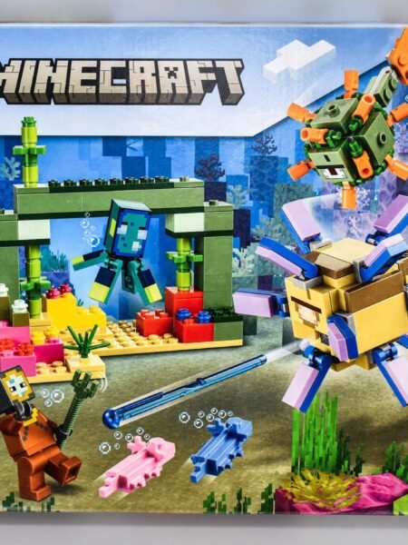 Minecraft LEGO Set (The Guardian Battle)